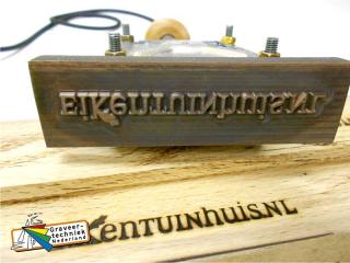 Voorbeeld brandstempel 110x30mm hout